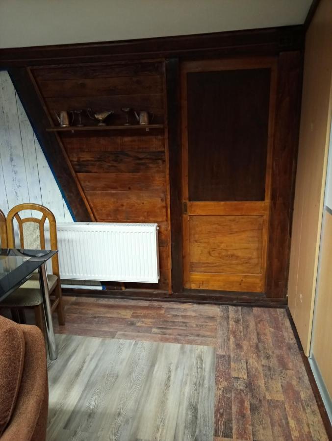 Apartments Pomjan Pogled Na Gore Eksteriør billede
